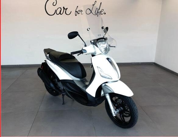 Piaggio Beverly 350 ie Sport Touring ABS/ASR - Affare Fatto